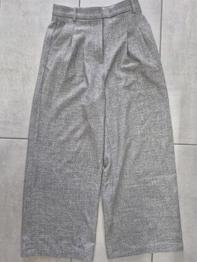 H&M Gray Wide-Leg Women’s Pants